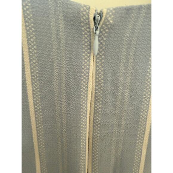 BCBG Paris Blue Stripe Ruffle Hem Shift Dress Medium V-Neck Short Sleeve - Picture 4 of 8